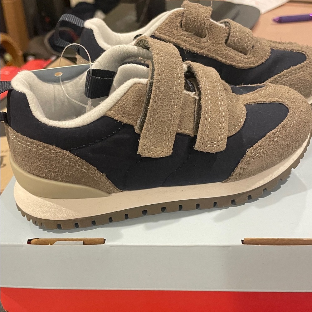 Cat & Jack Brown and Navy Hook-and-Loop Kids Sneakers